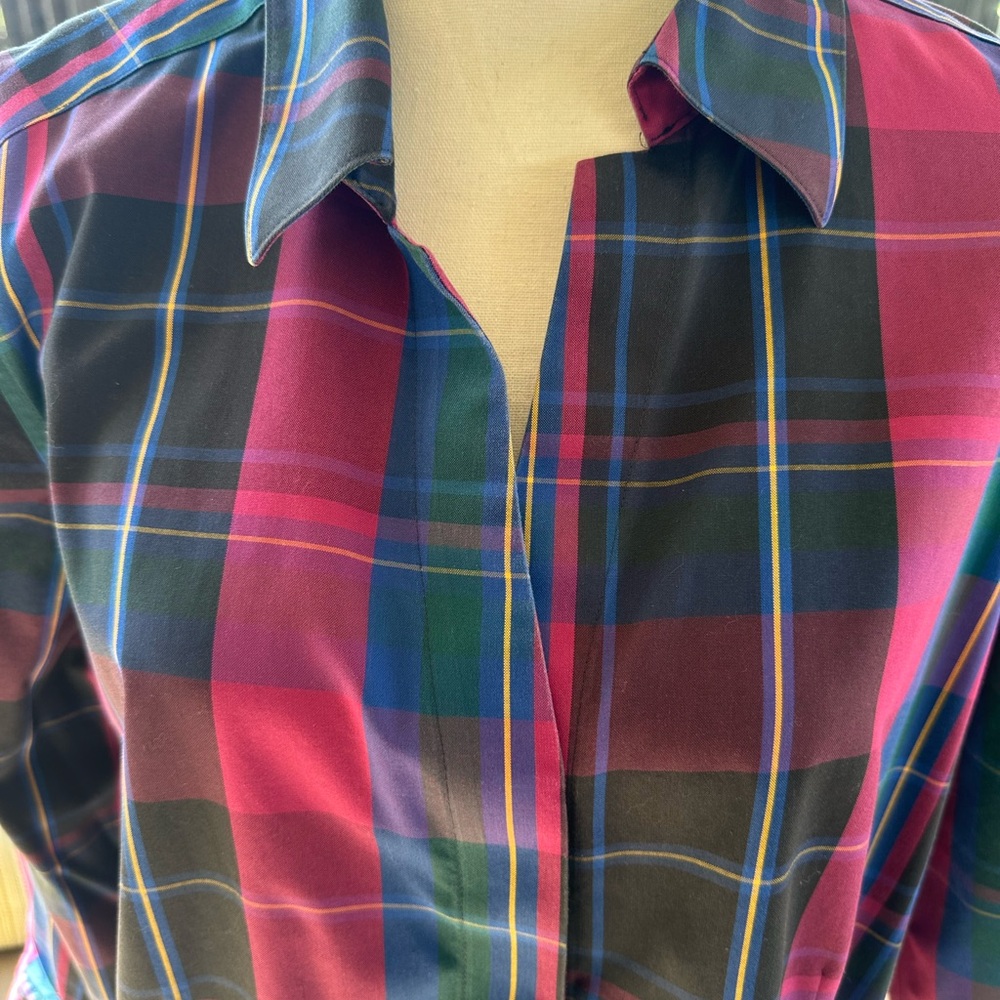 Investments Gold Label Taylor Red and Blue-multi color Plaid Button Down Shirt
